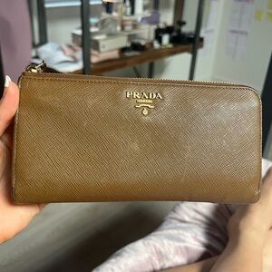 Prada Wallet🤎